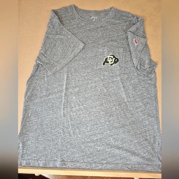 League Colorado Buffaloes Gray Short Sleeve Tee 1280/225 - Picture 3 of 6